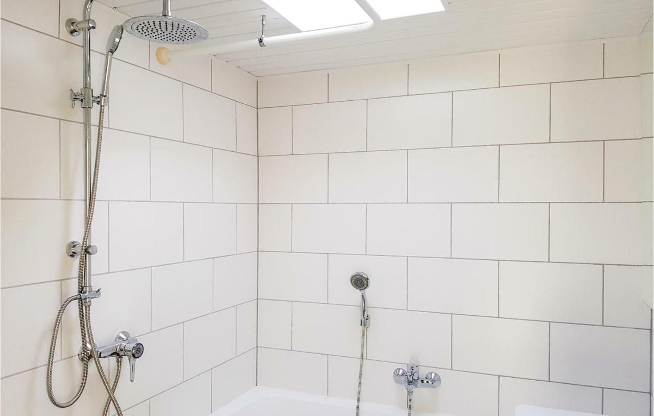 Nice Apartment In Hippolytushoef With Wifi Bagian luar foto