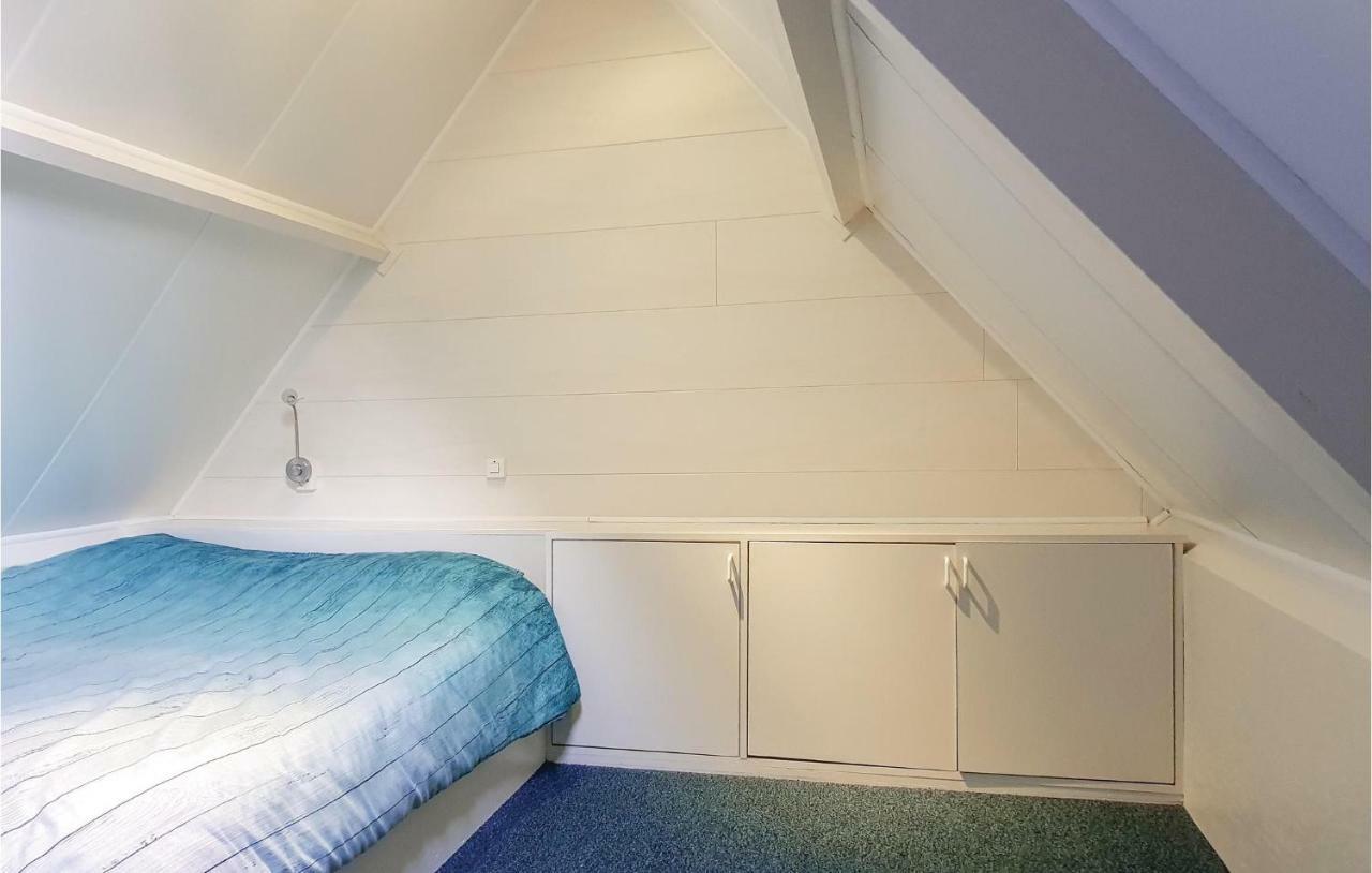Nice Apartment In Hippolytushoef With Wifi Bagian luar foto
